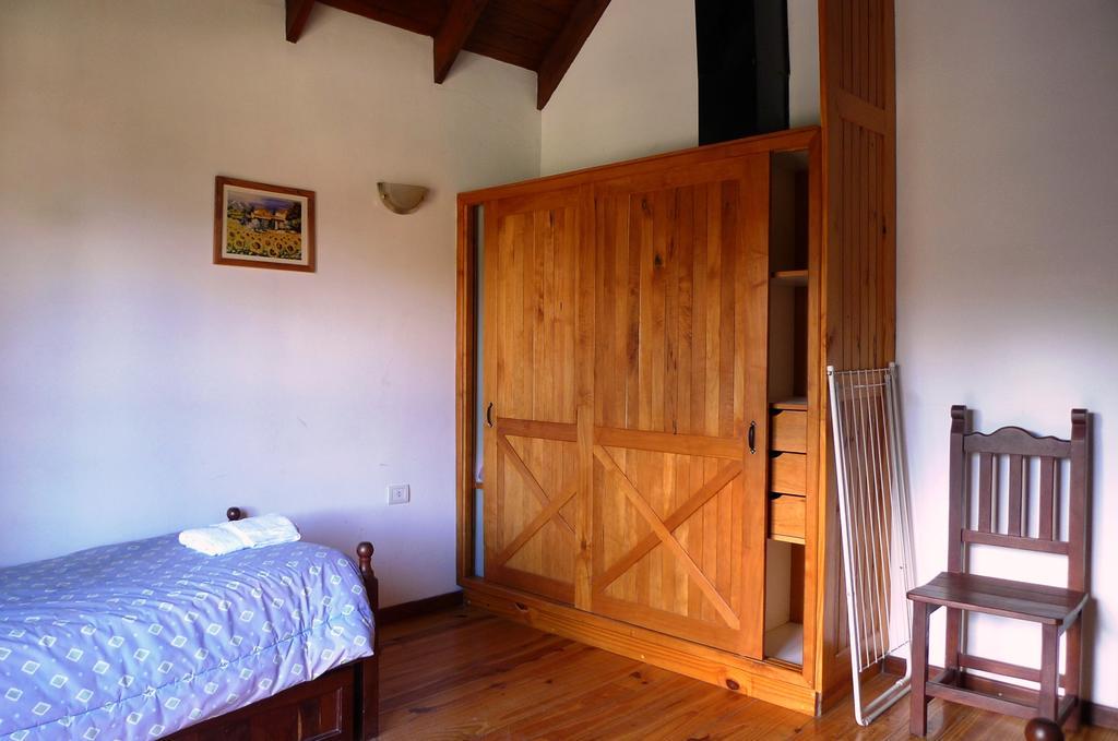 Cabañas Raimapu Villa La Angostura Habitación foto
