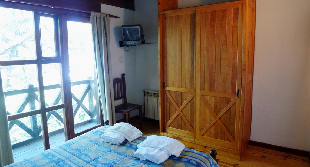 Cabañas Raimapu Villa La Angostura Habitación foto