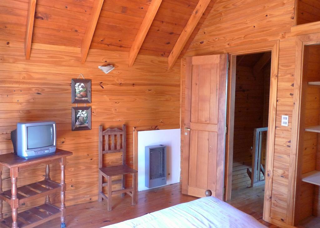 Cabañas Raimapu Villa La Angostura Habitación foto