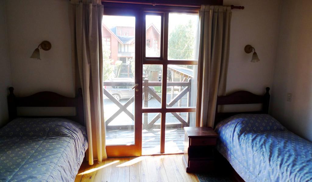 Cabañas Raimapu Villa La Angostura Habitación foto