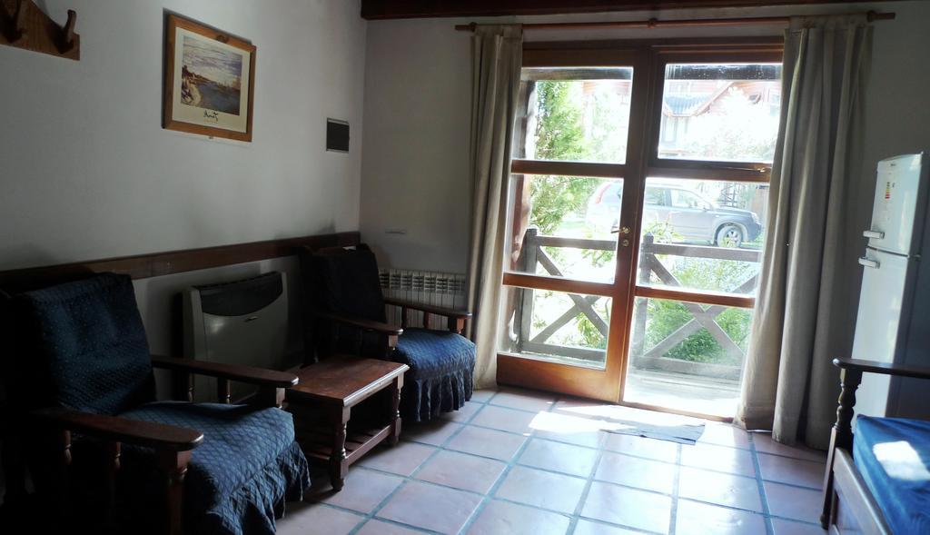 Cabañas Raimapu Villa La Angostura Habitación foto